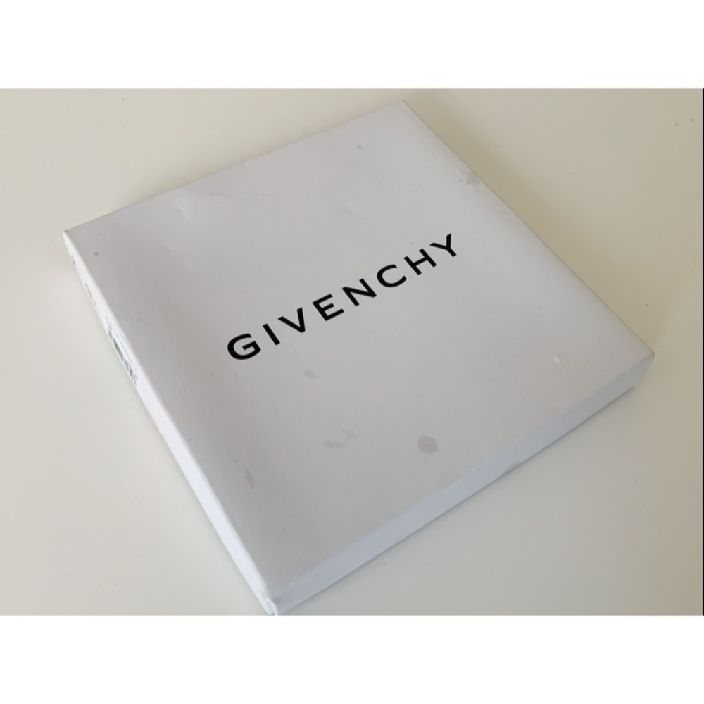 Givenchy Coffee Spoon Set - Picture 4 of 4
